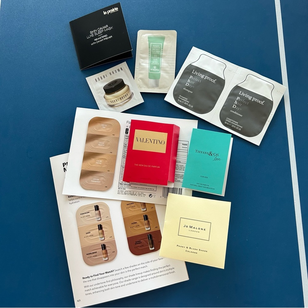 New! 9 Piece Beauty Sample Set